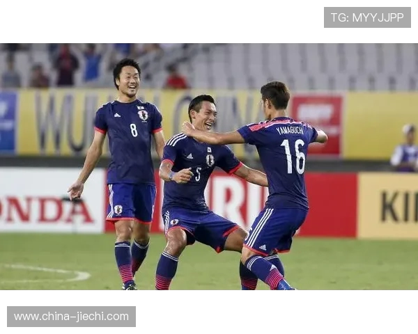 南京篮球队在杯赛积分榜中以78分稳居第一名展现强劲实力 南京篮球队在杯赛积分榜中以78分稳居第一名展现强劲实力